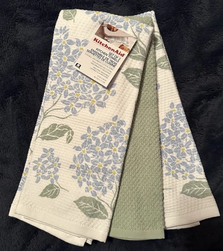 Nwt kitchen aid - aid, towels
